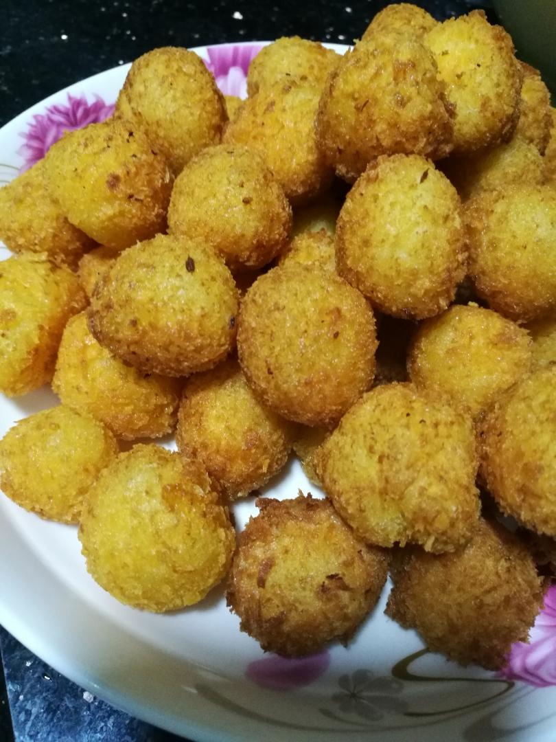 炸土豆丸子