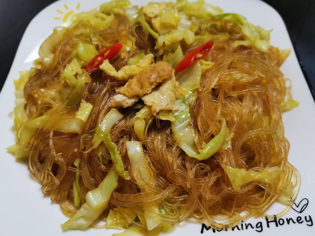 包菜鸡蛋炒粉丝