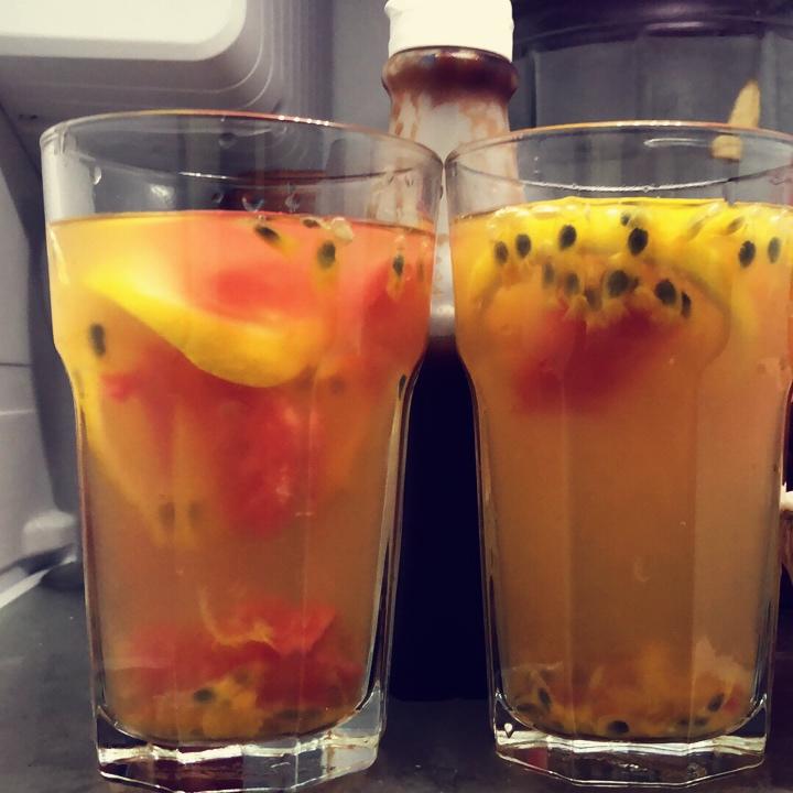 N种自制水果茶（百搭的蜂蜜柠檬百香果）