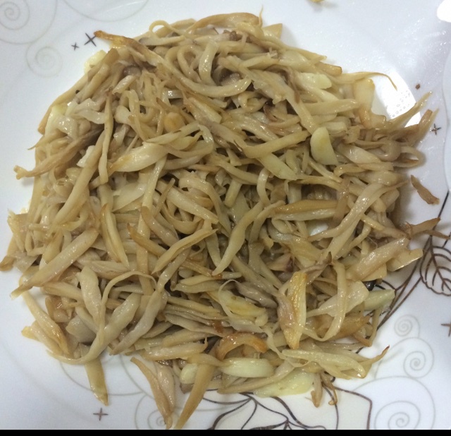 干煸手撕杏鲍菇