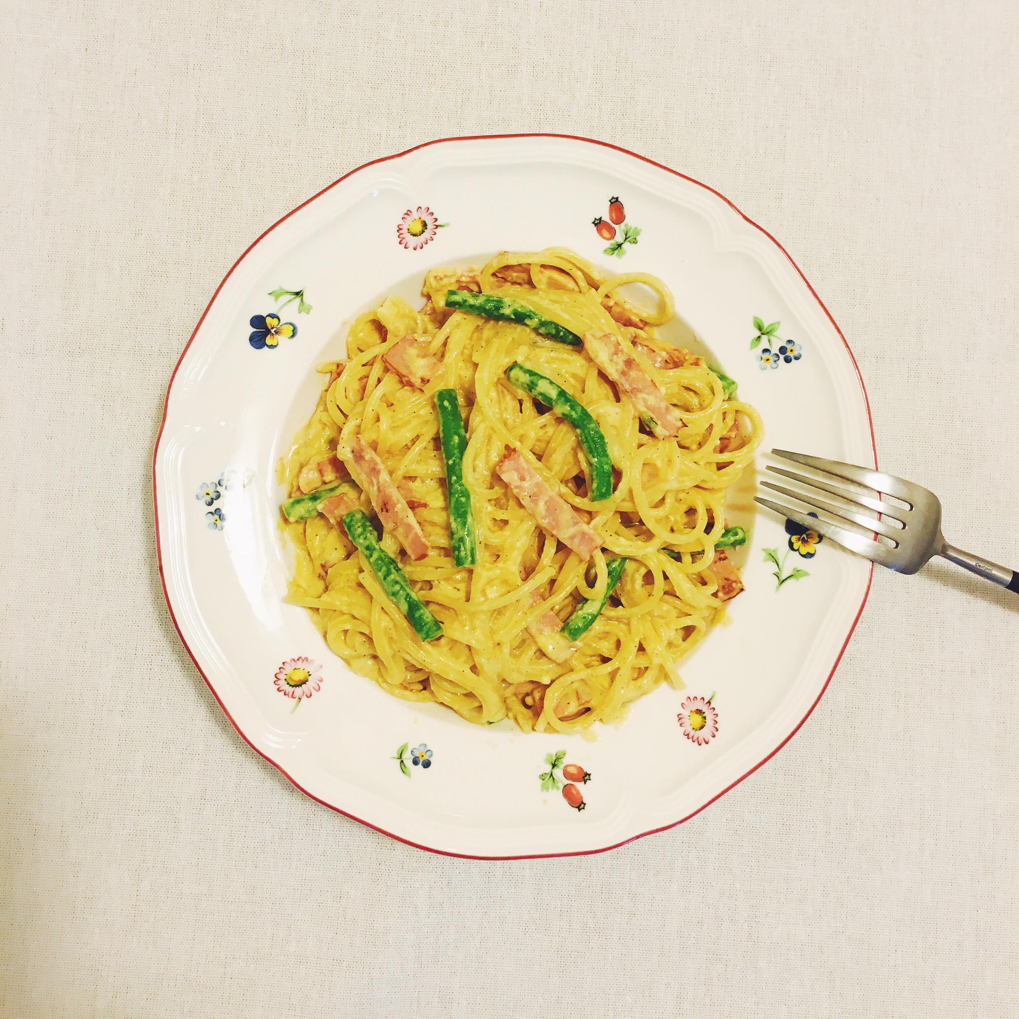 超简单的奶汁培根意面Carbonara