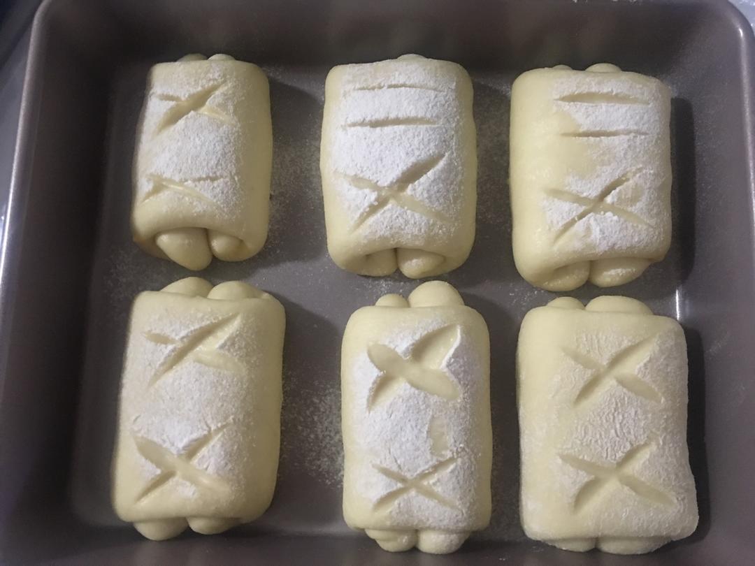 软到不知所措的牛奶卷