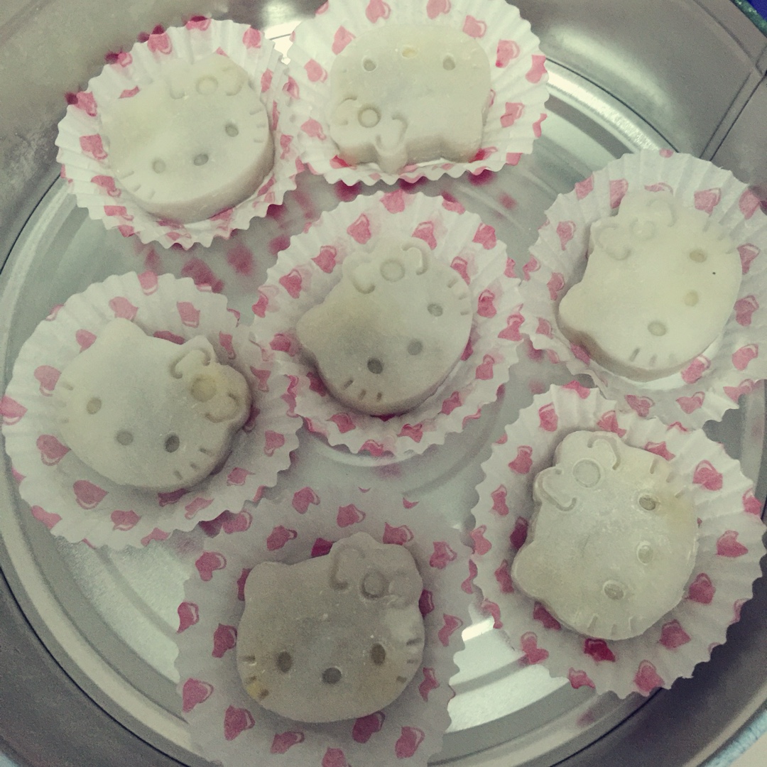 芒果芝士冰皮月饼