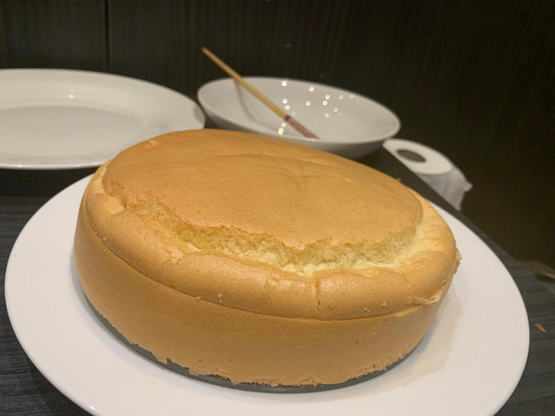 烤箱做蛋糕（戚风蛋糕的做法）