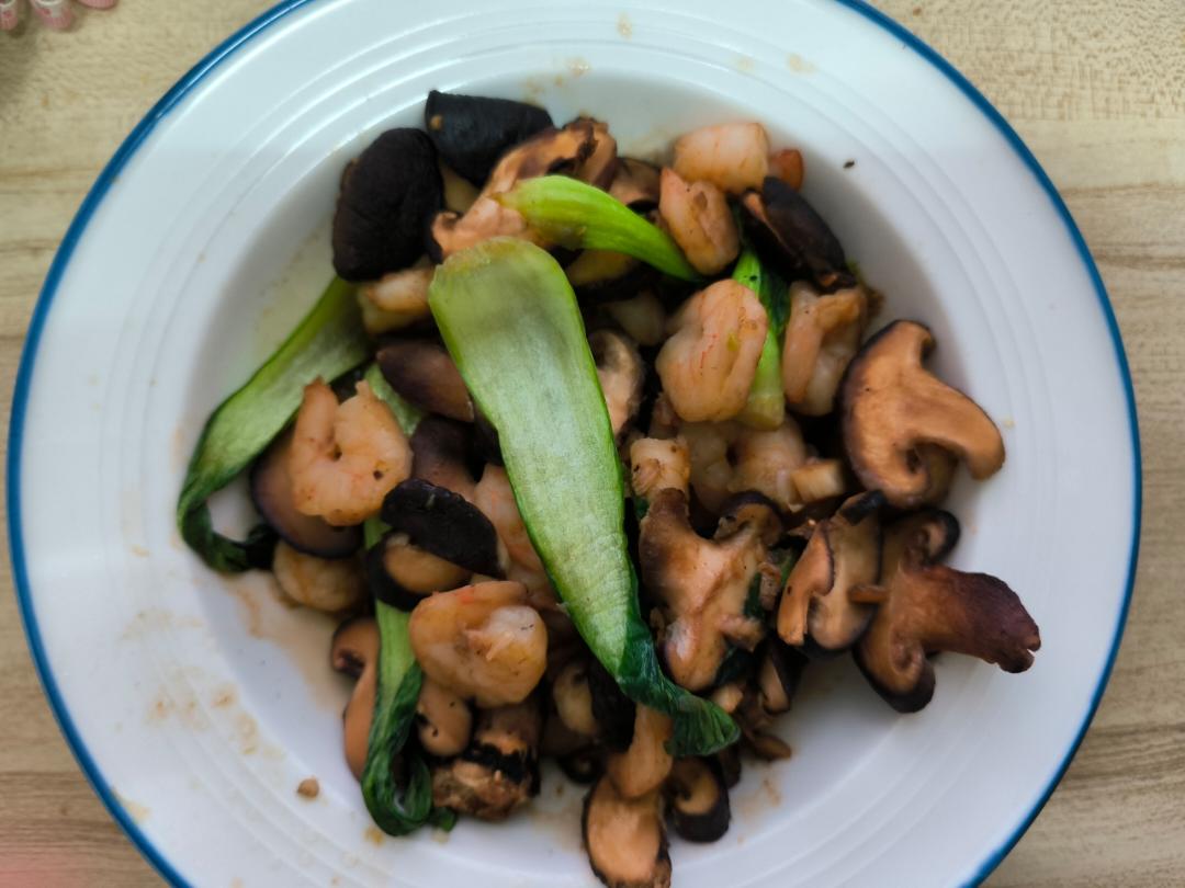 香菇虾仁炒油菜