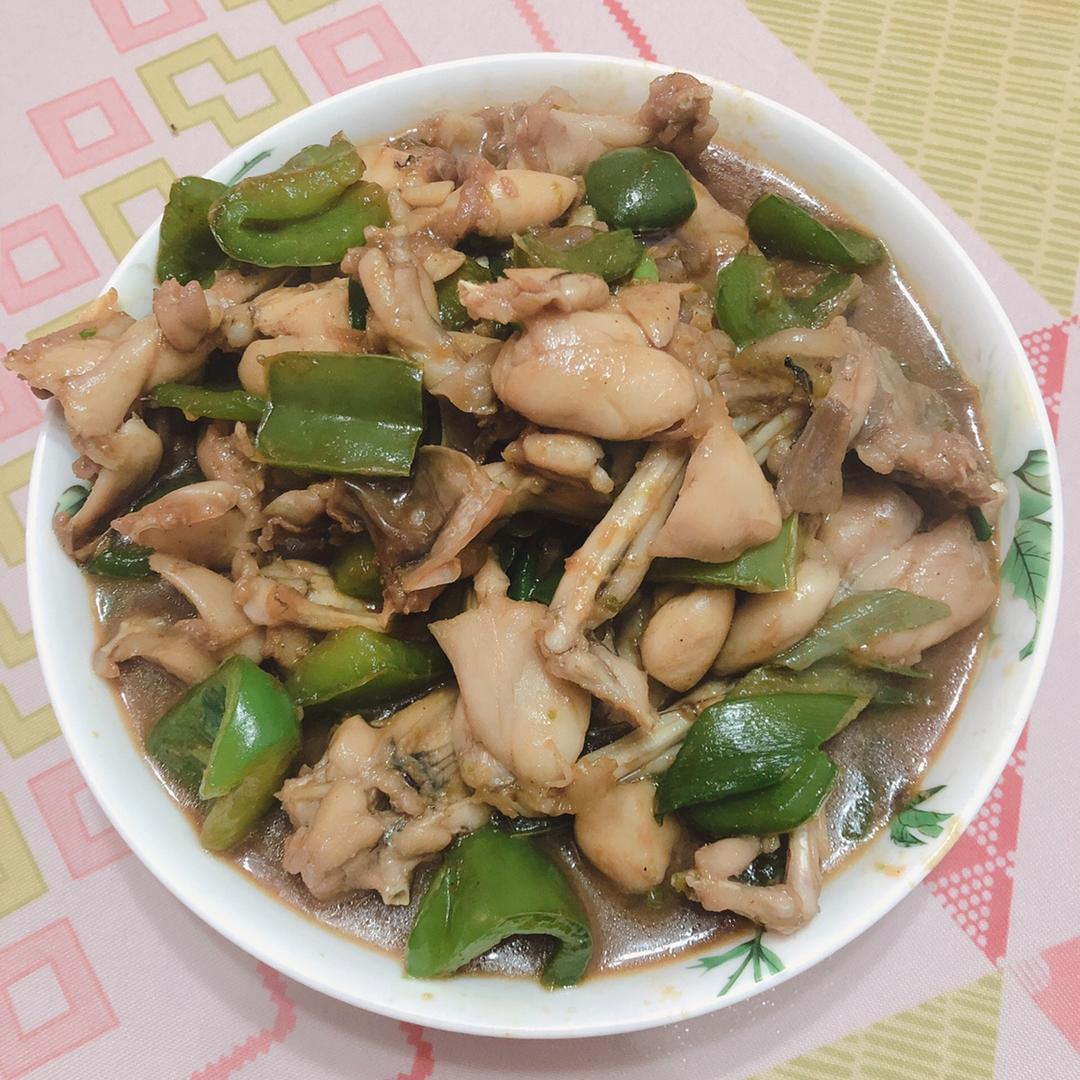 爆炒牛蛙