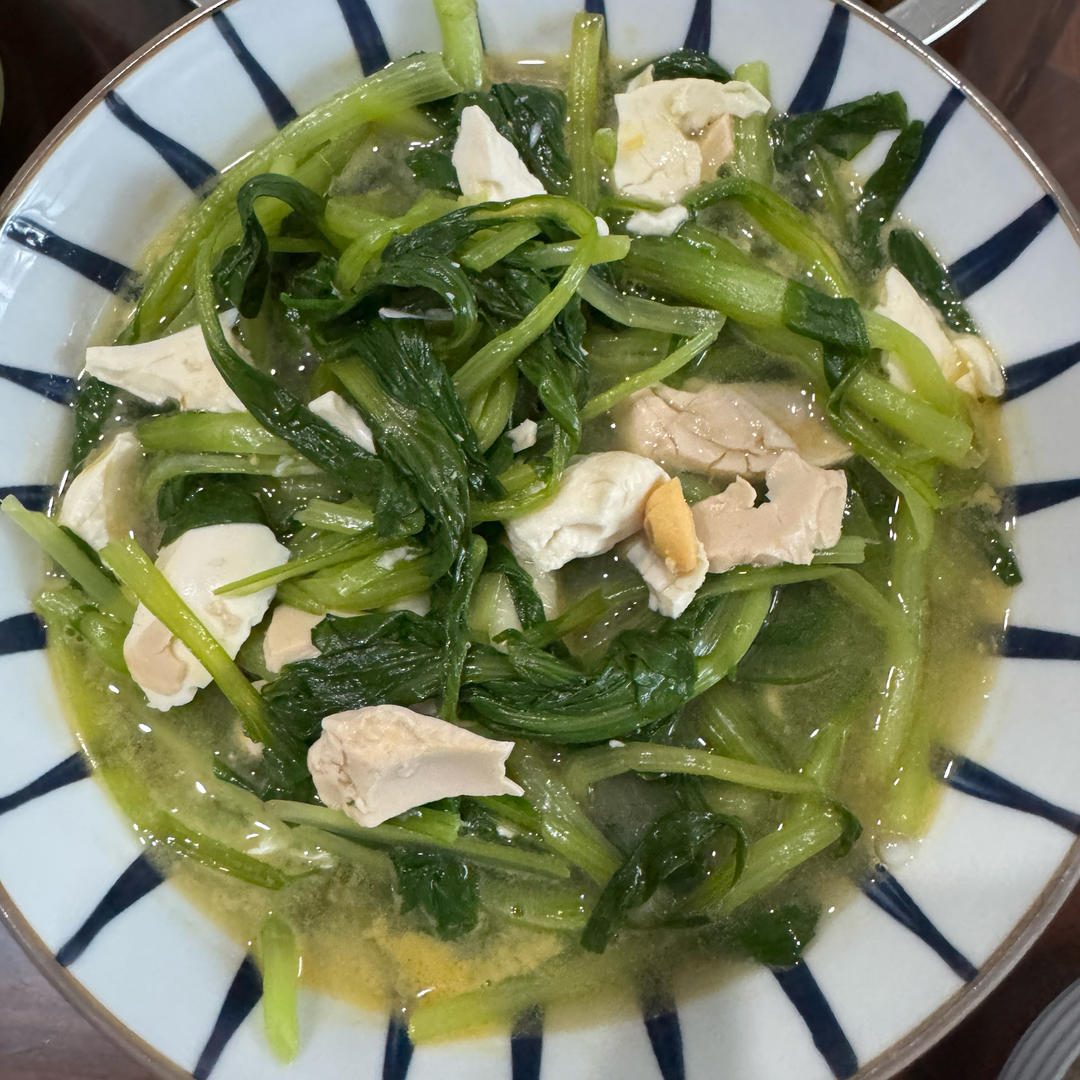 鲜掉眉毛的超快手素食上汤鸡毛菜