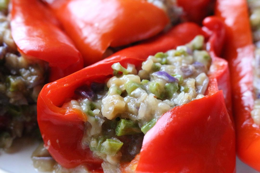 甜鱼_做的辣椒包