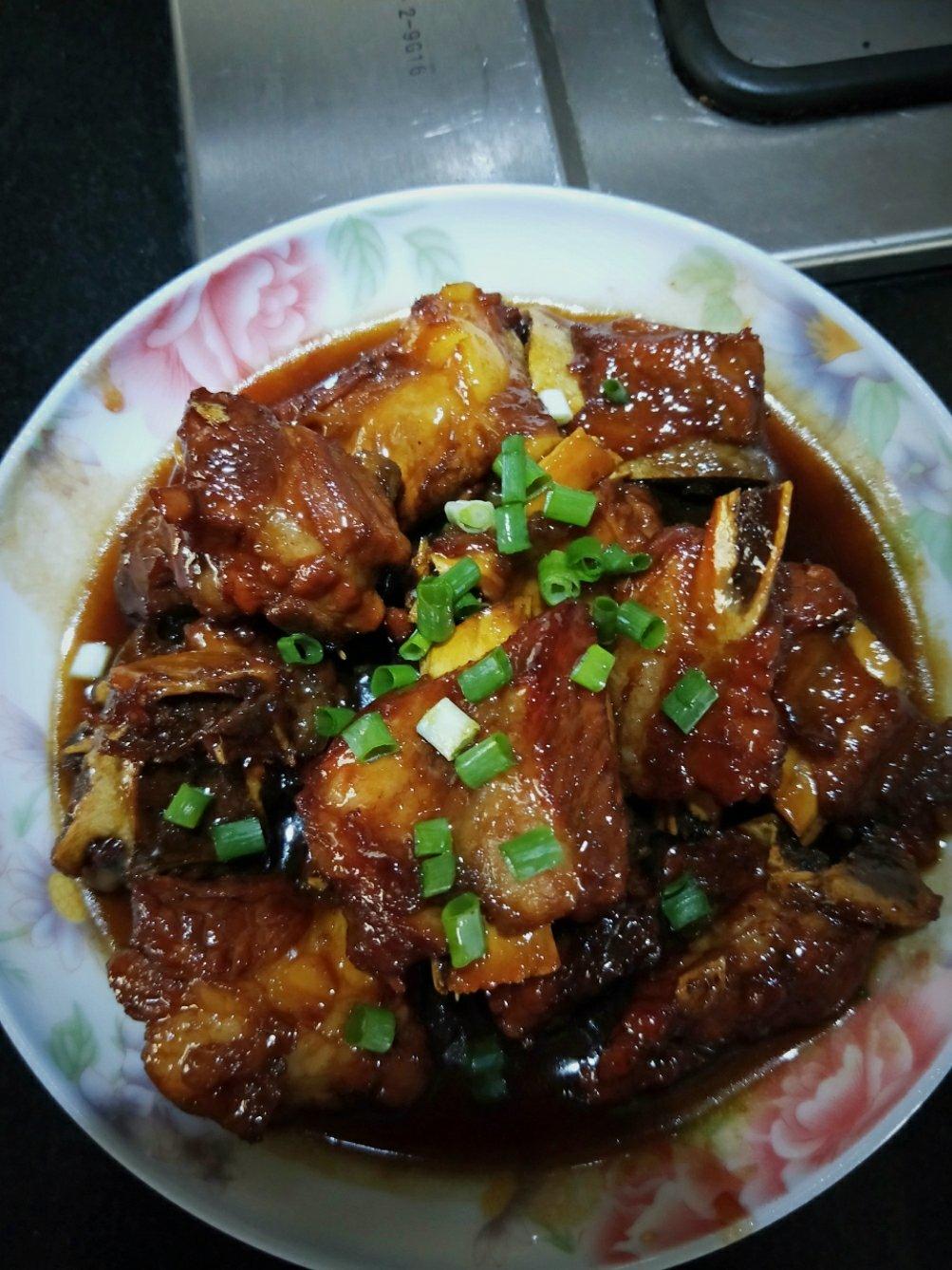 红烧排骨
