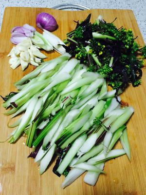 炒紫菜苔的做法 步骤5