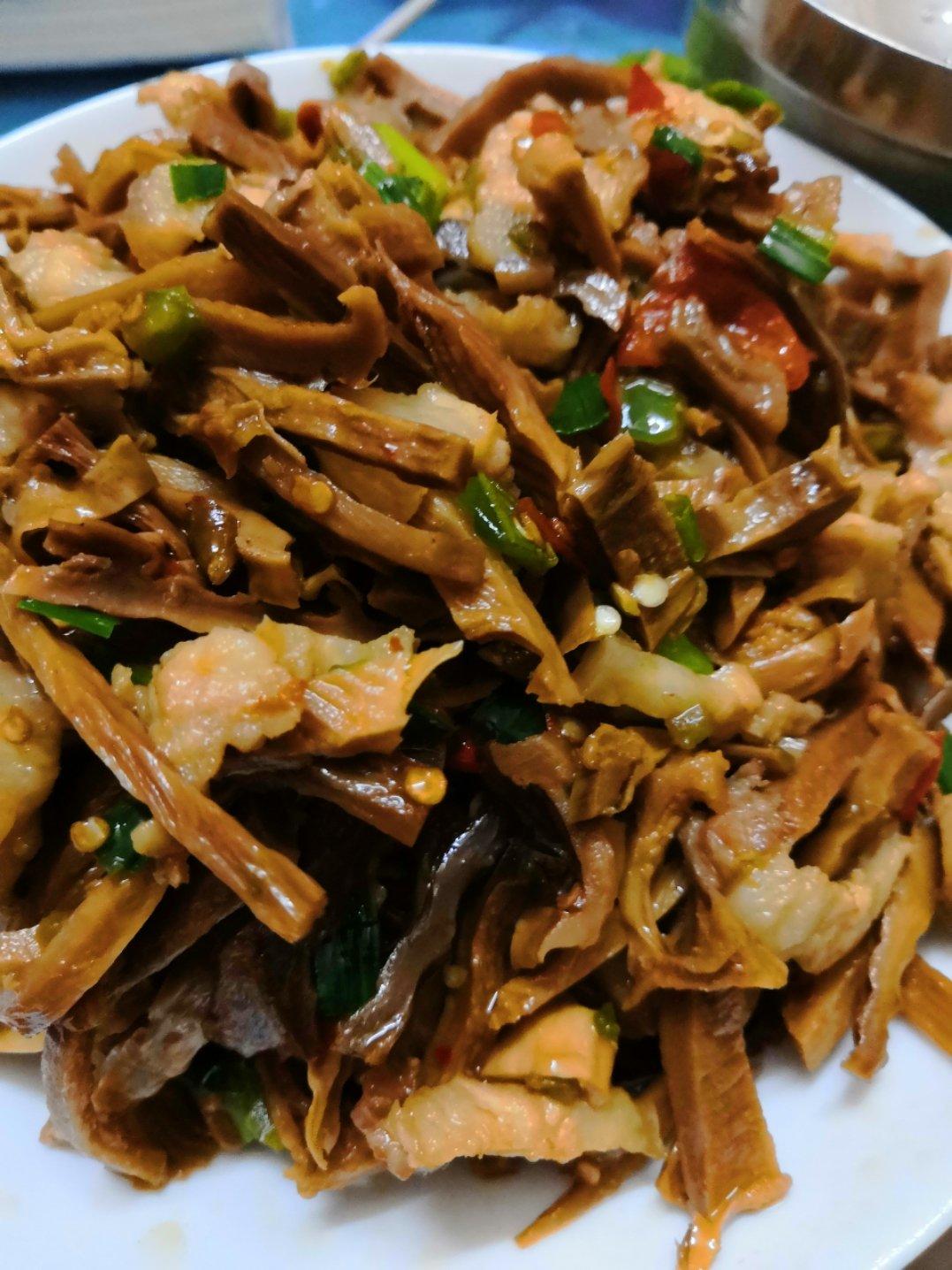 手机用户9595_ek24做的笋干炒肉