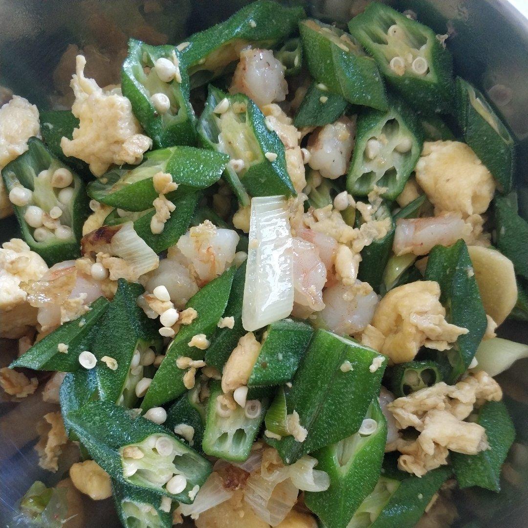 秋葵炒鸡蛋