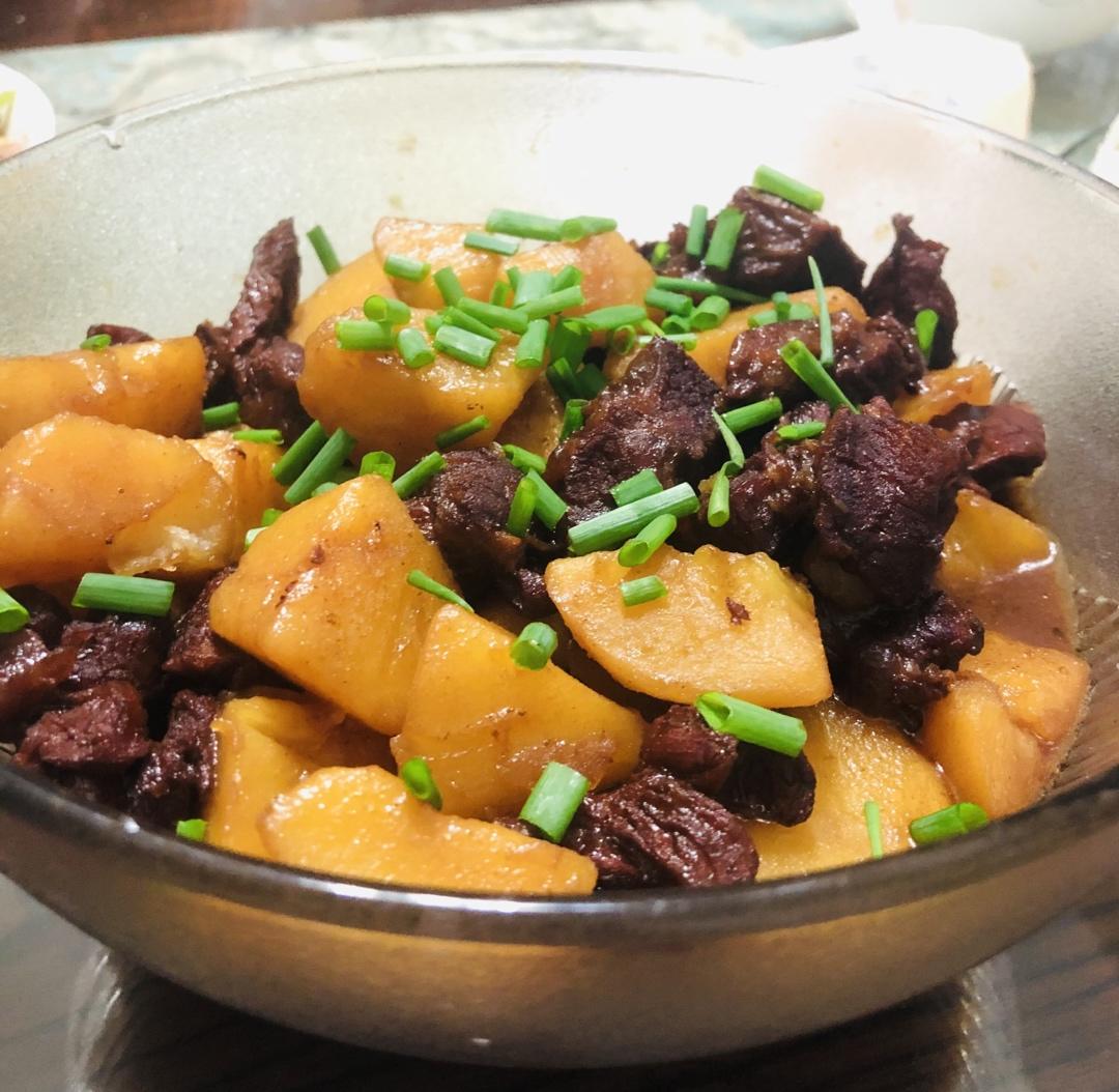 番茄土豆炖牛腩