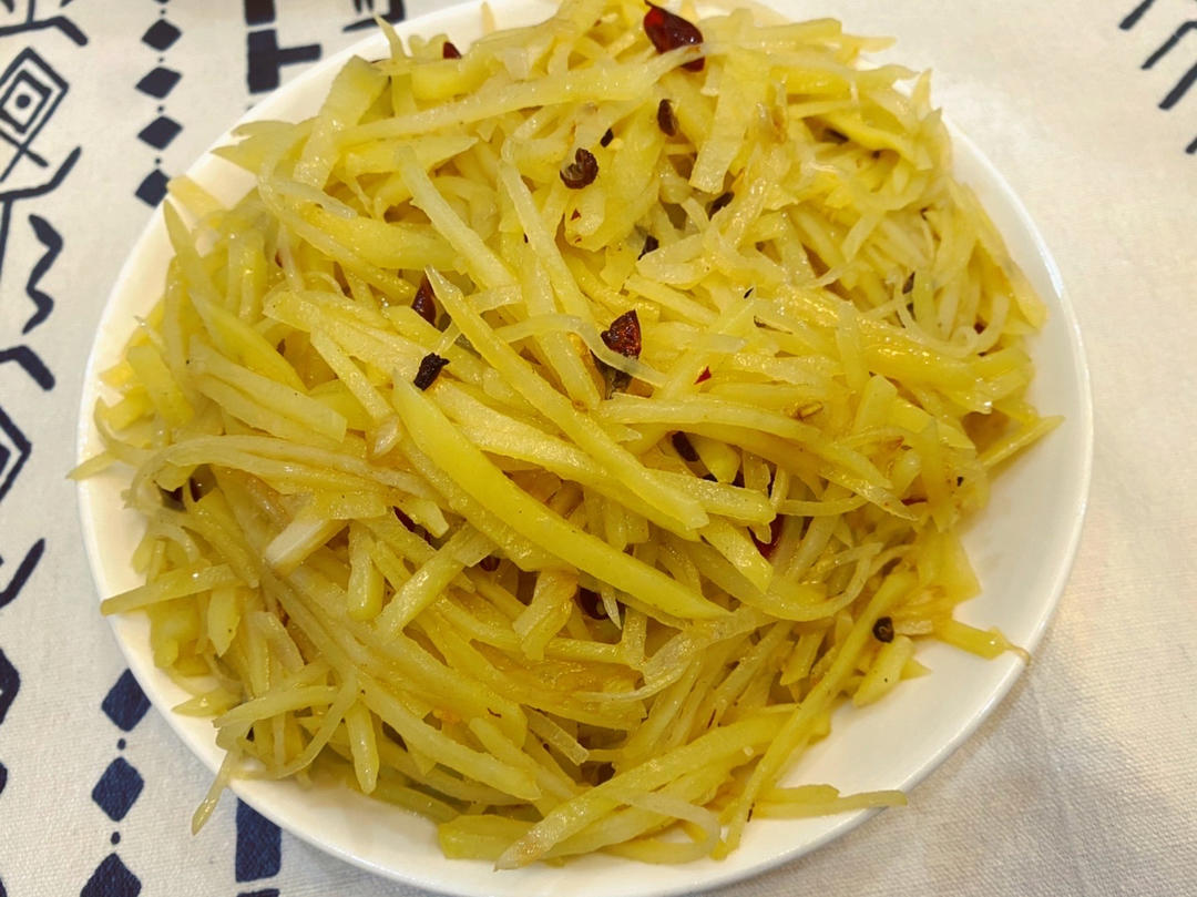酸辣土豆丝的家常做法 超级下饭