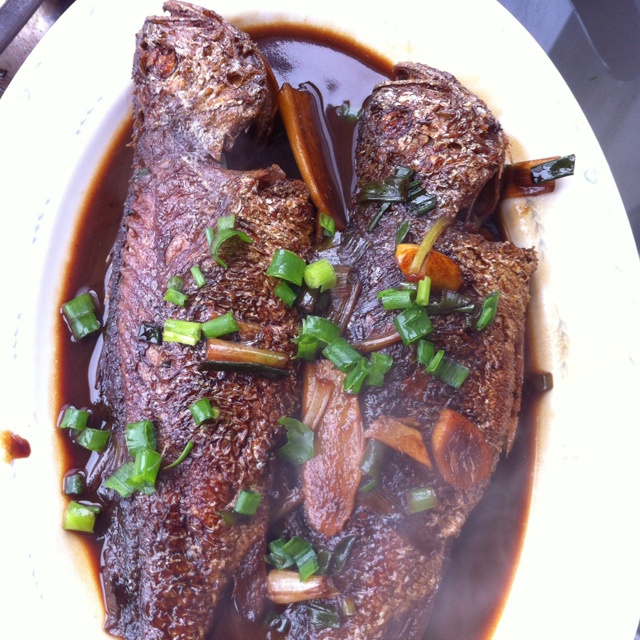 红烧黄鱼—鱼皮不破的小窍门