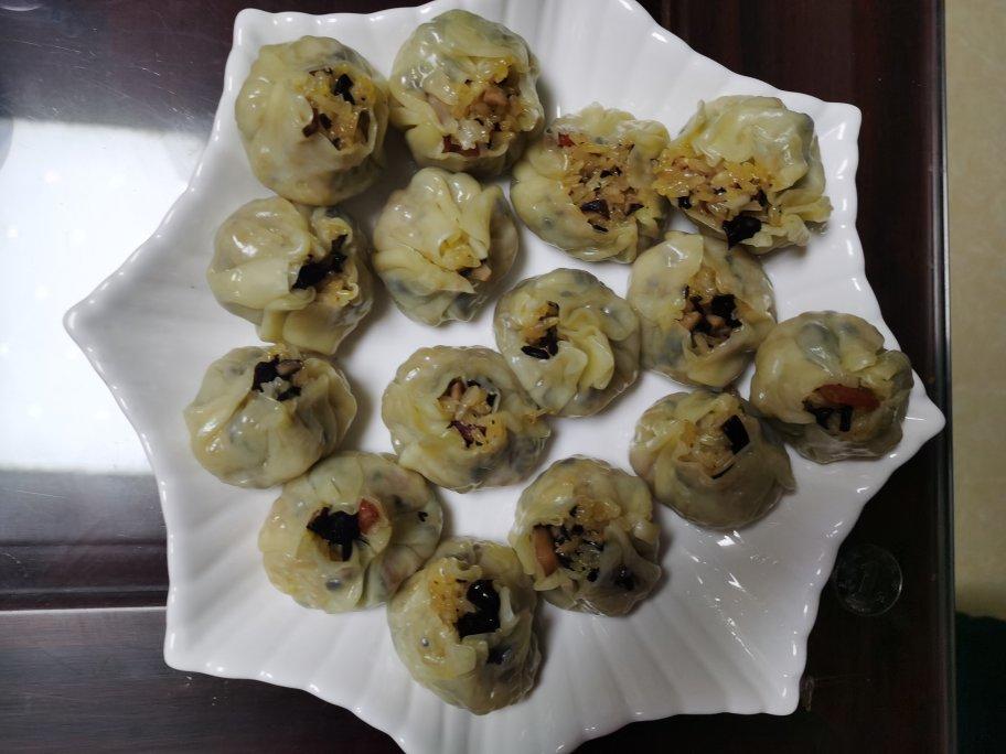 香菇腊肠糯米烧麦（饺子皮版）