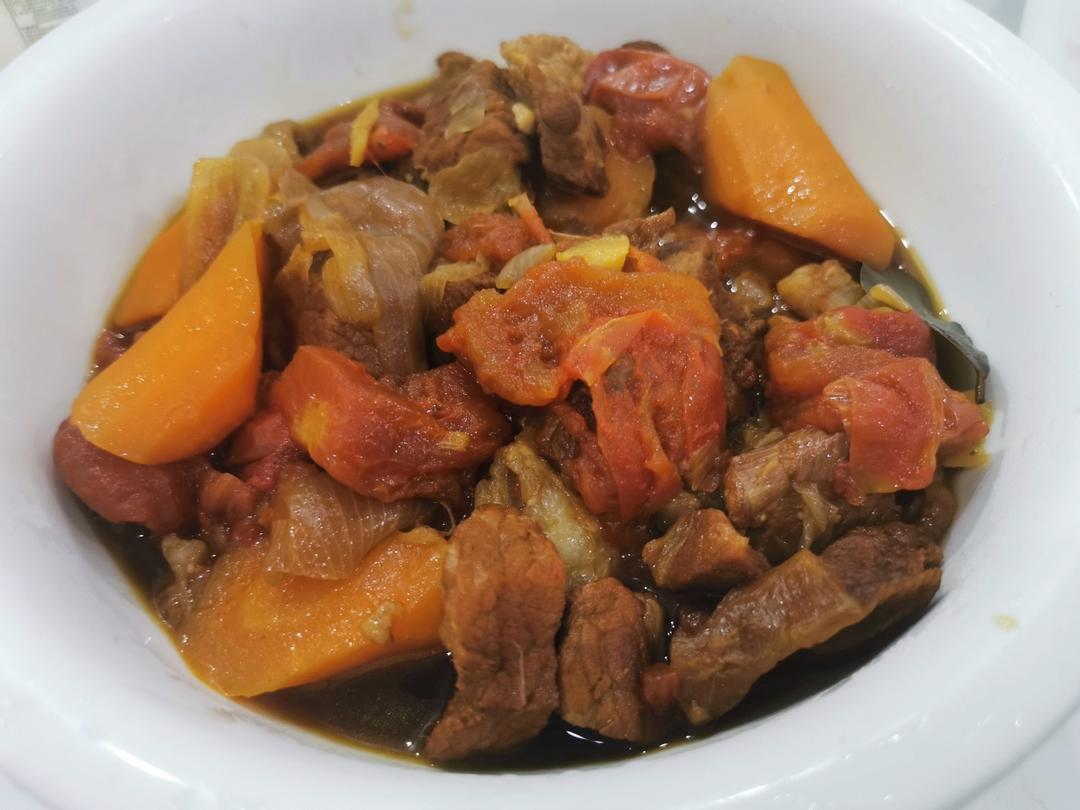 番茄土豆炖牛腩