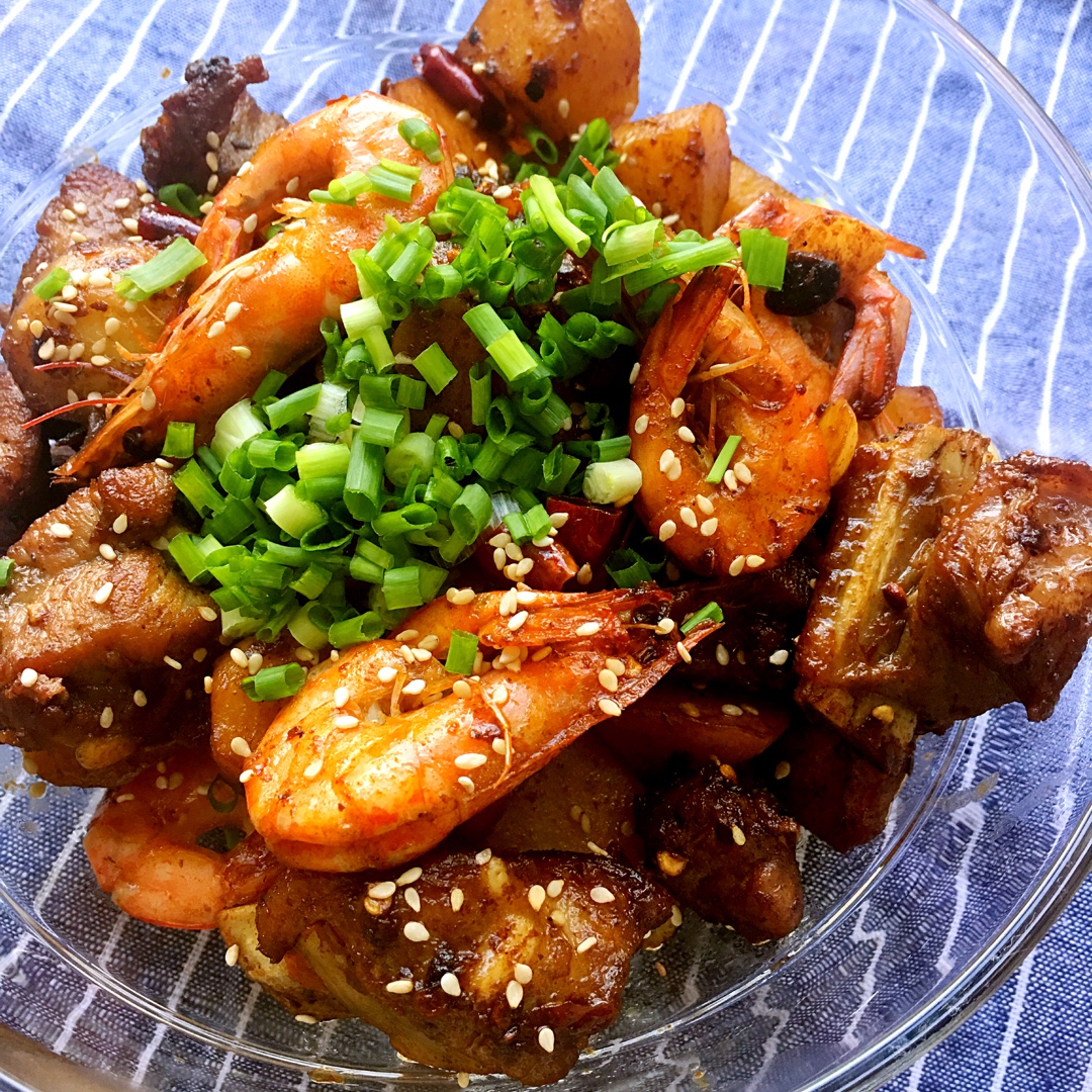 香辣干锅土豆排骨