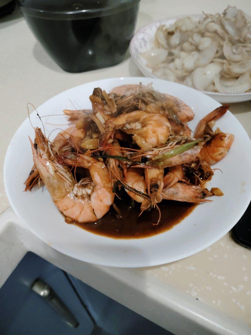 10分钟快手❗️油焖大虾好吃到舔盘，巨简单