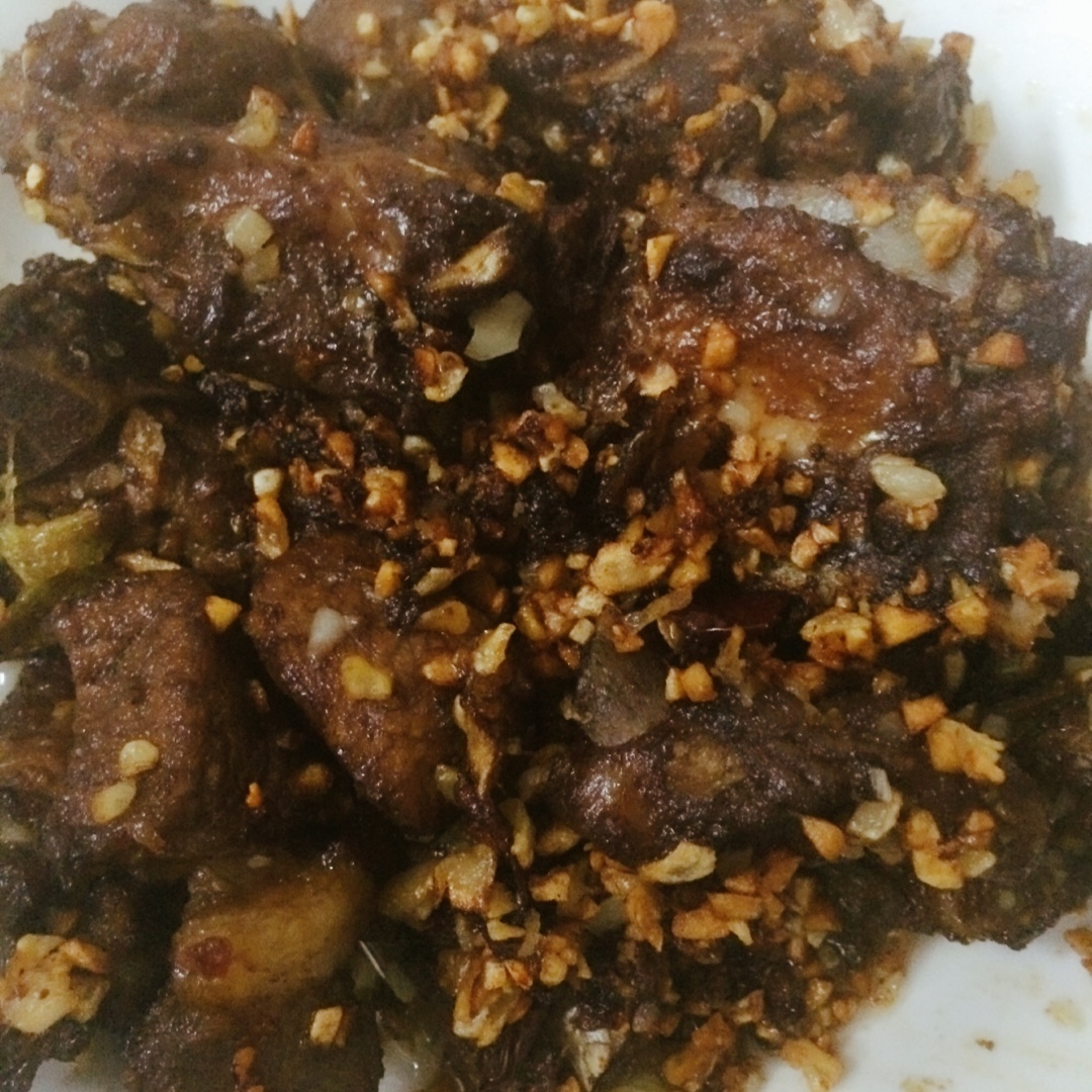 金牌蒜香排骨