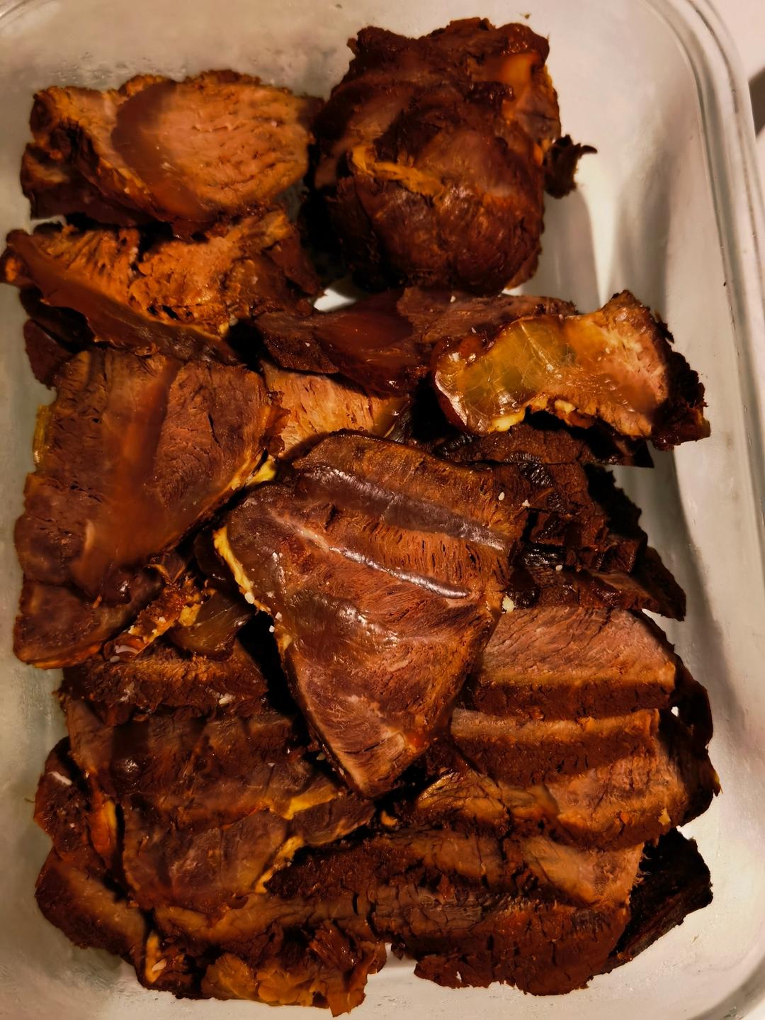 隔两周就要做一次的五香酱牛肉