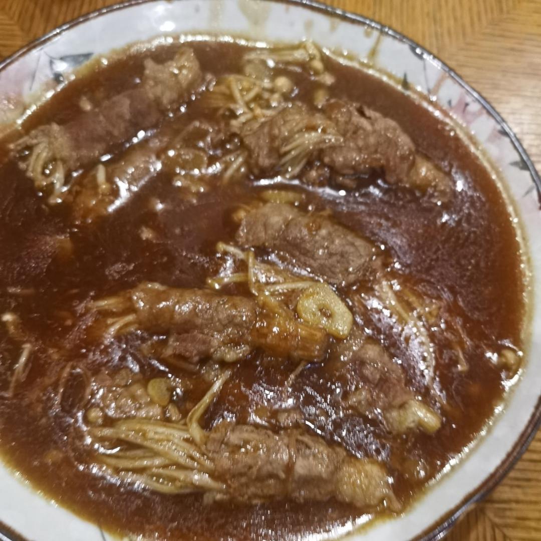 好吃到舔盘的肥牛金针菇卷