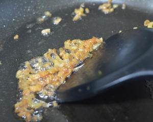海米烧白萝卜-鲜咸口！清口，简单还日常，好做还好吃的做法 步骤2