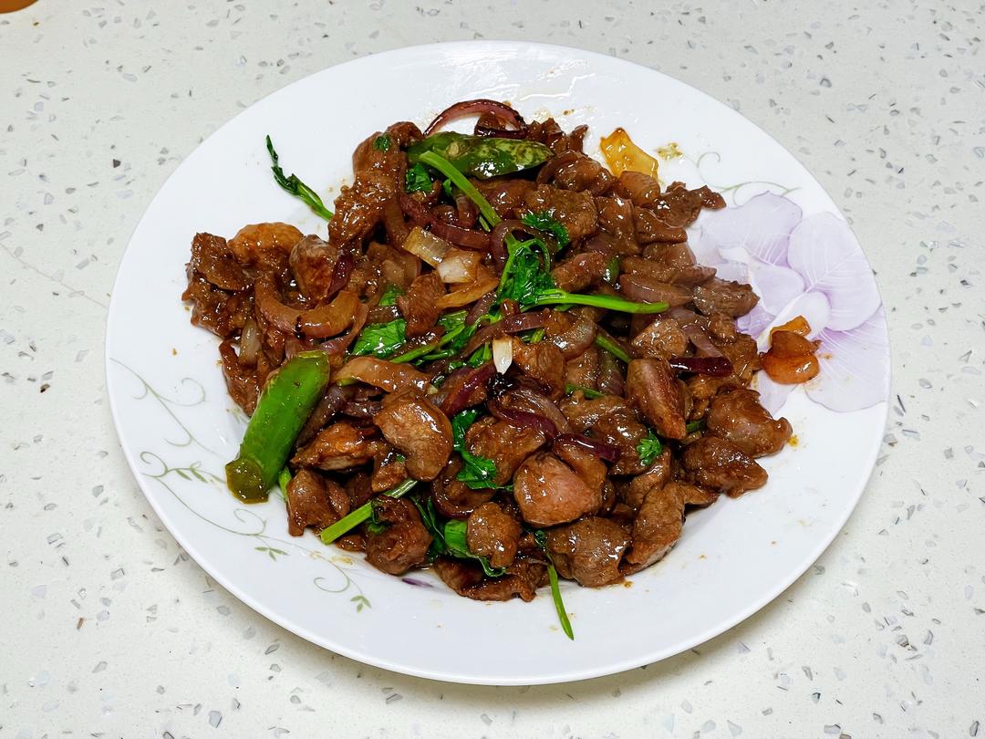 羊肉炒洋葱