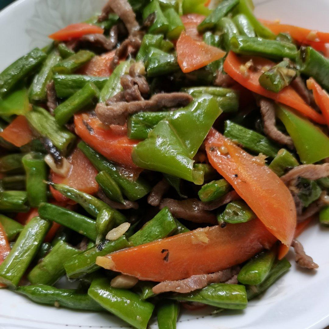 榄菜肉末四季豆