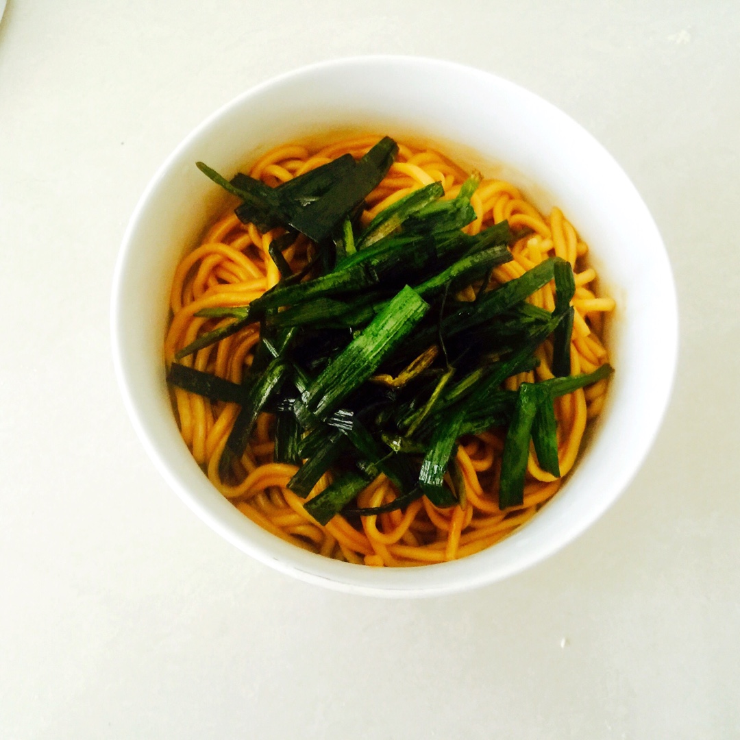 葱油拌面Spring Onion Noodles