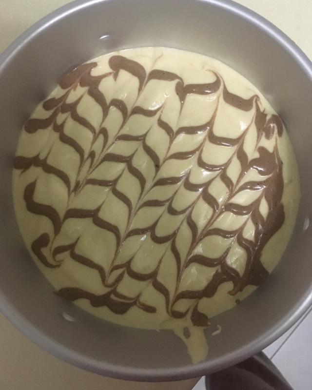 烤箱做蛋糕（戚风蛋糕的做法）