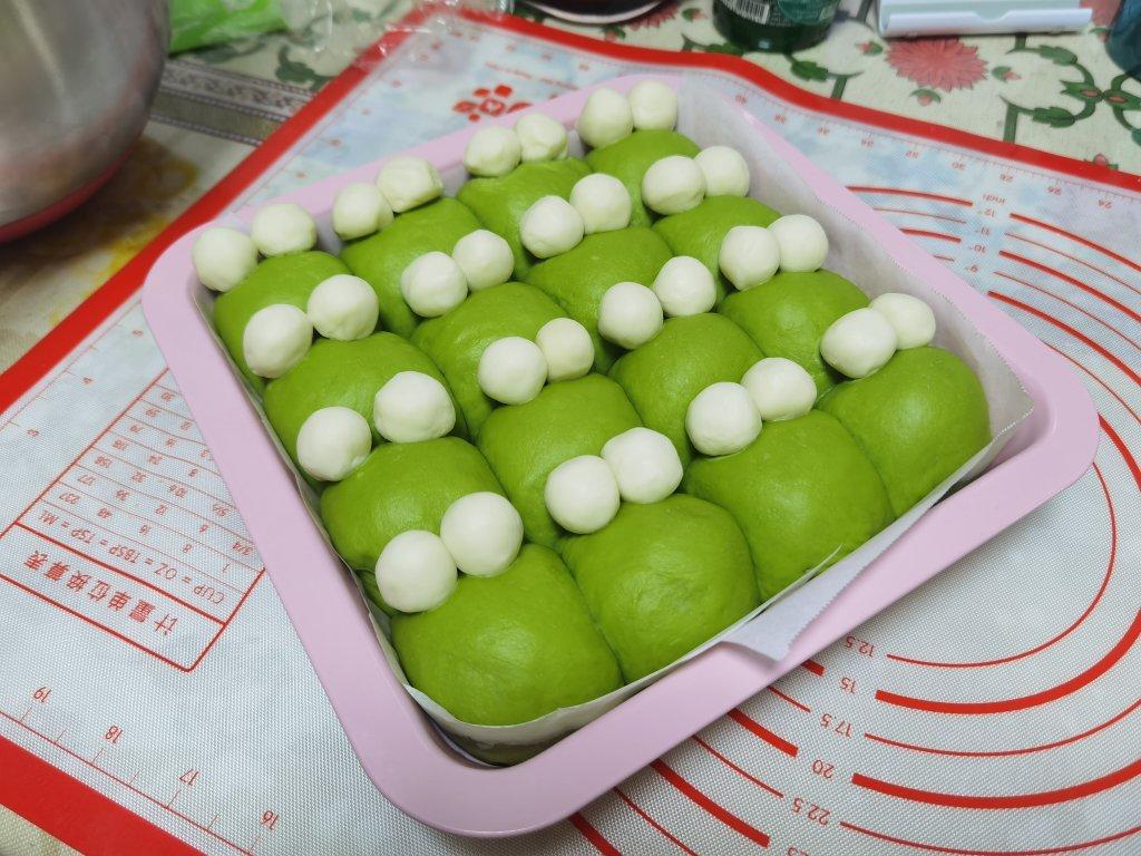 小青蛙挤挤小餐包