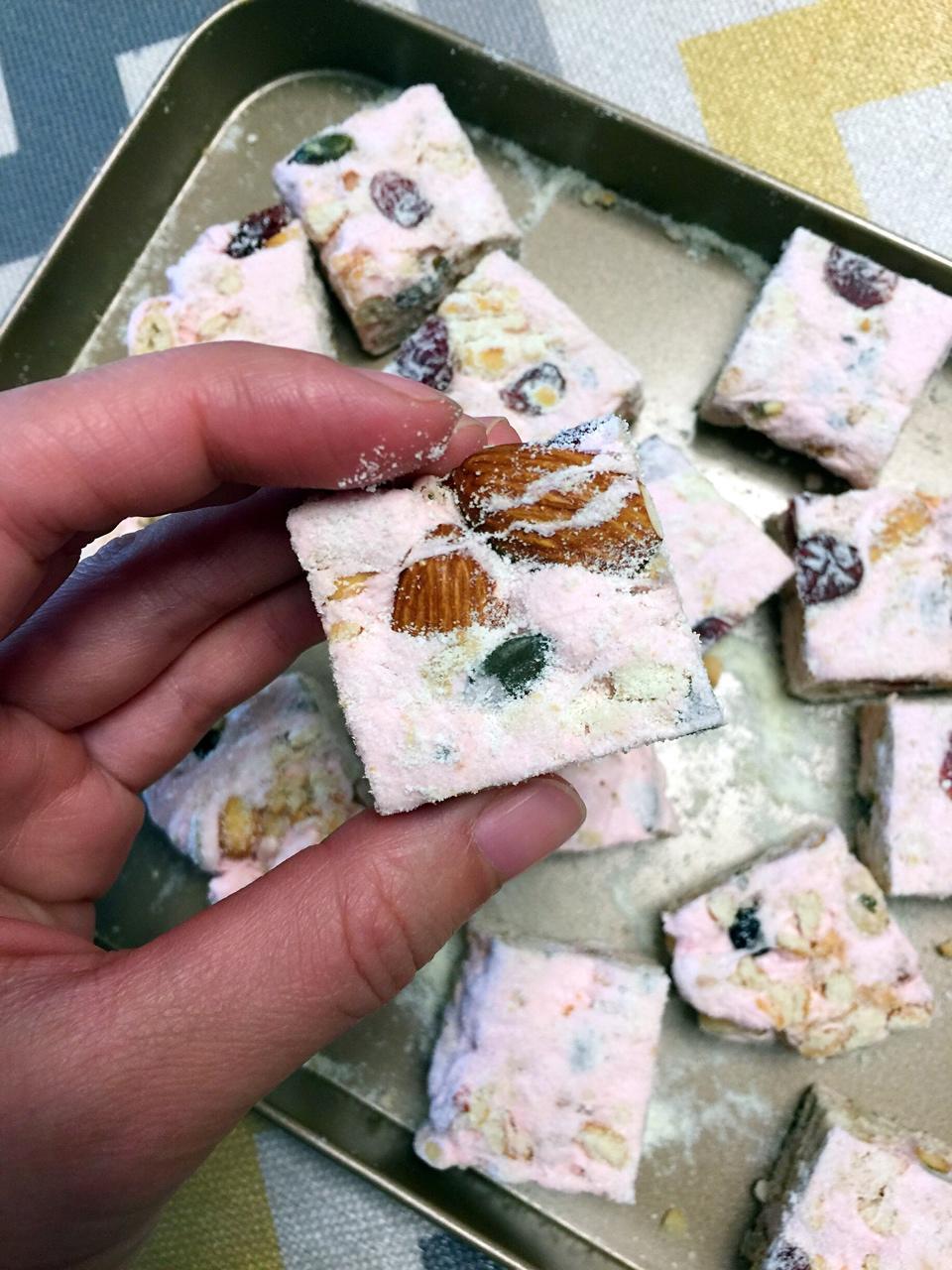 风靡吃货圈的雪花酥