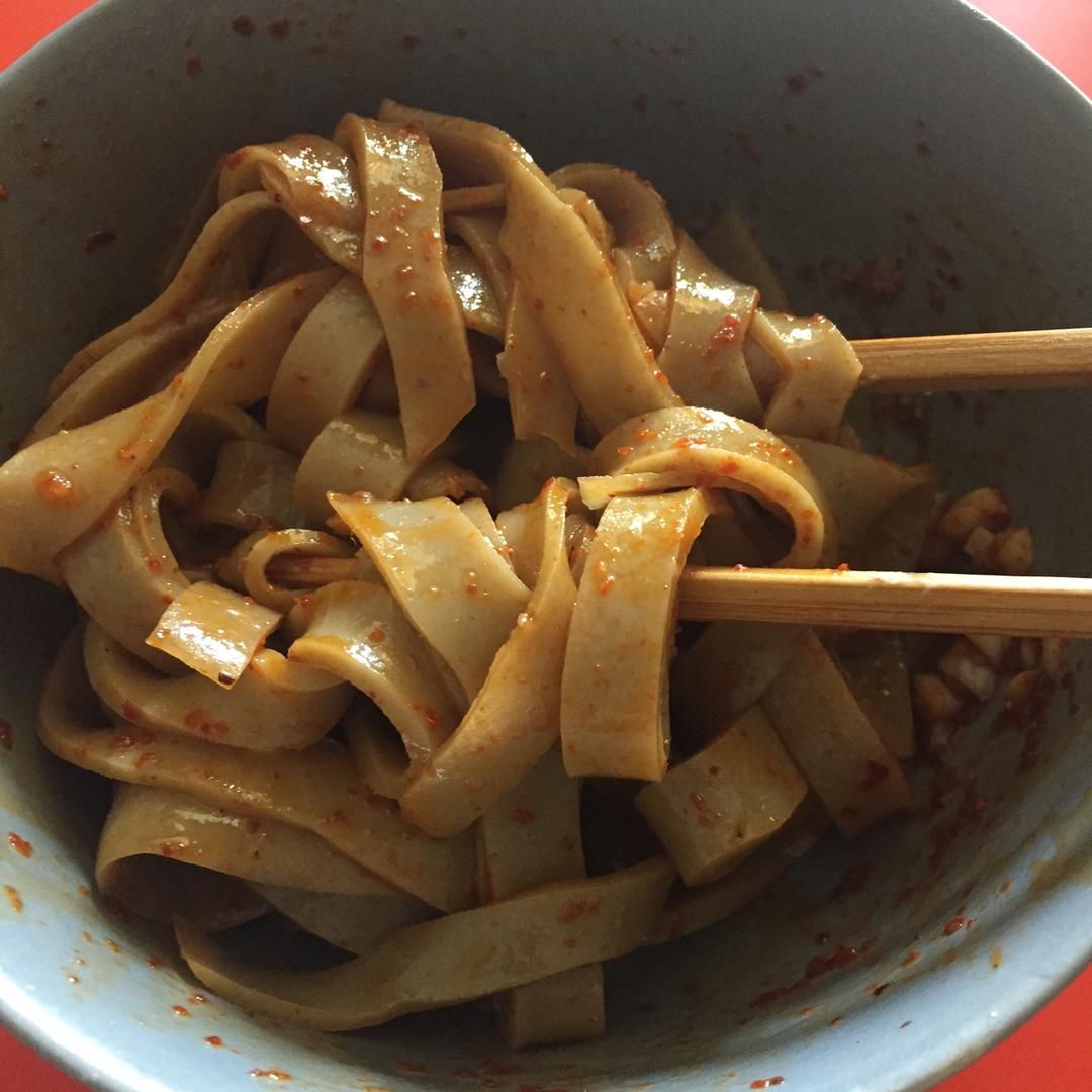 陕西面皮，不用洗面现做现吃，超简单