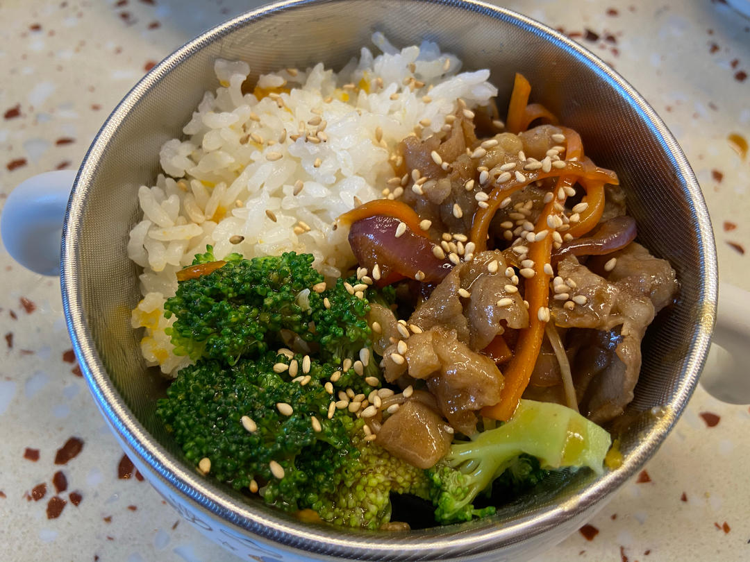 秒杀吉野家的照烧肥牛