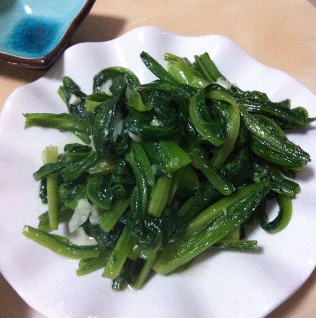 蒜蓉油麦菜