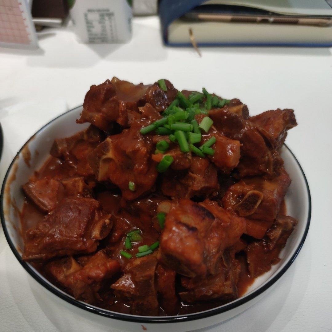 红腐乳烧排骨
