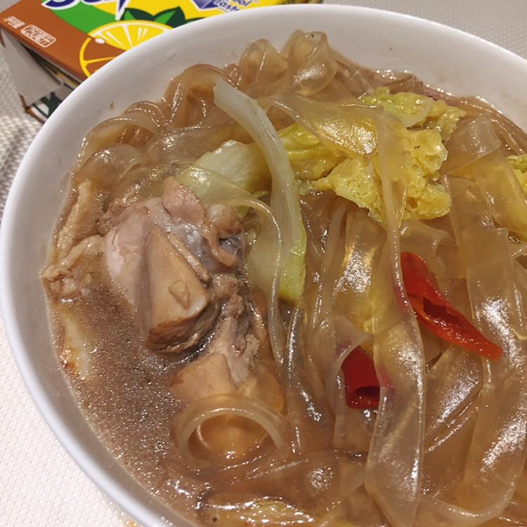 鸡肉炖粉条
