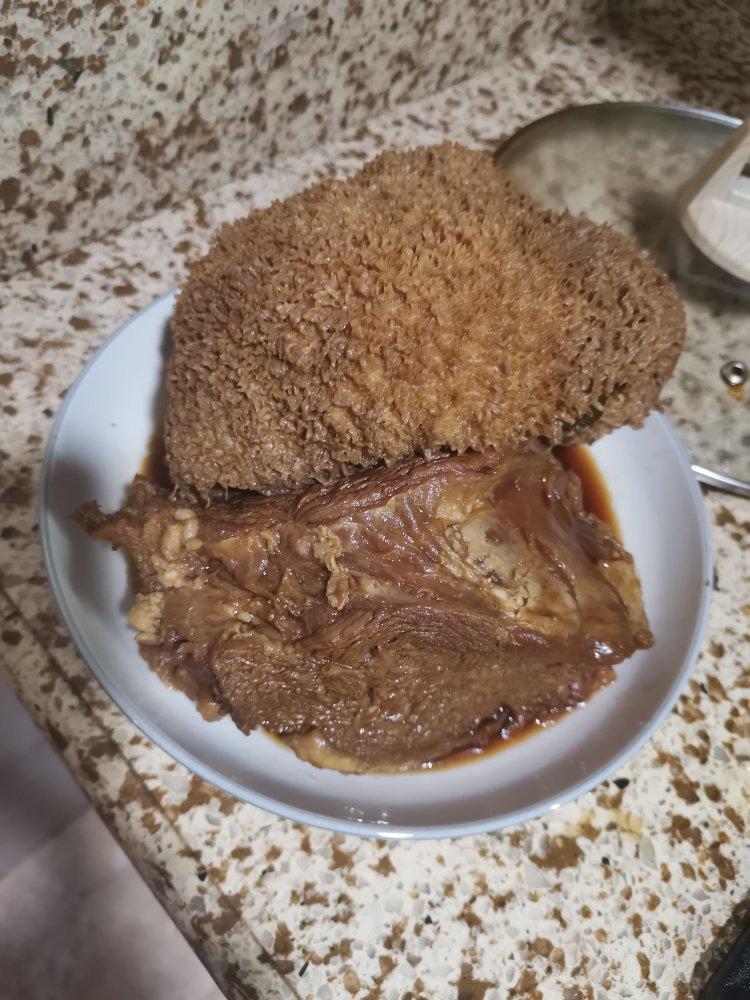 卤牛肉
