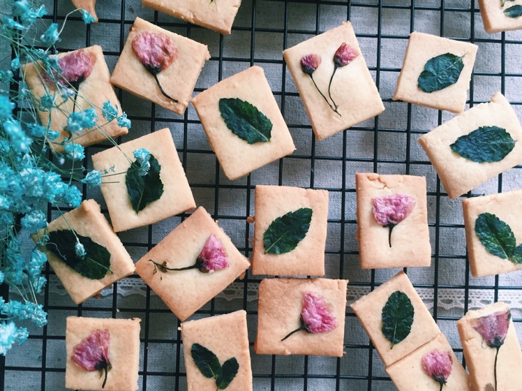 鲜香草黄油饼干（红极一时呱呱饼）
