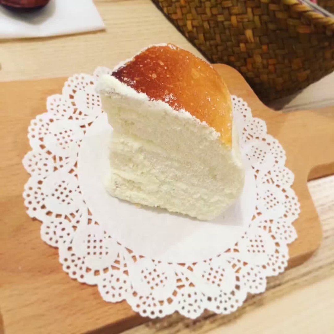 奶酪包和肉松包