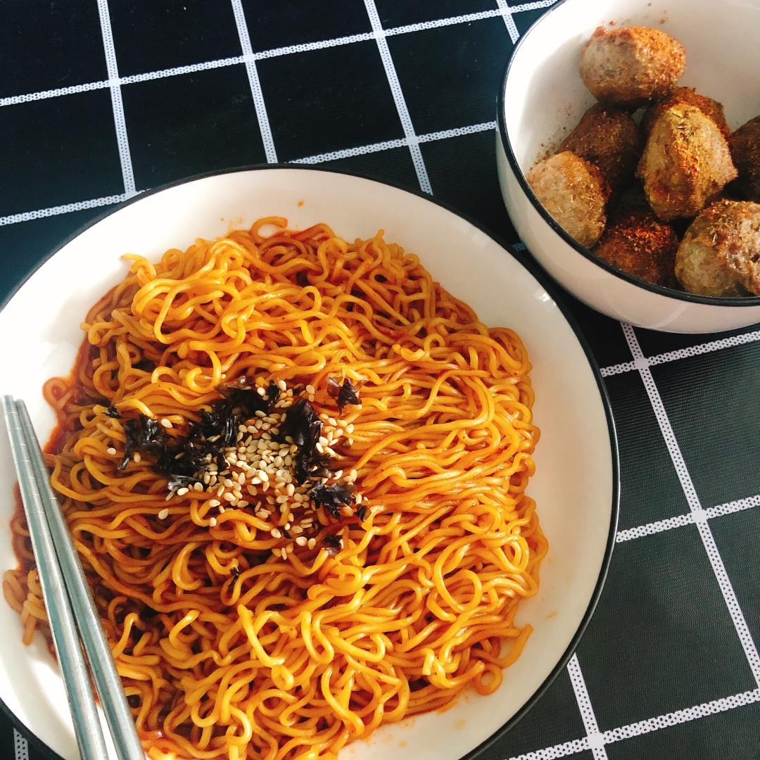 『冲淡辣味的火鸡面做法』🍅番茄酱版