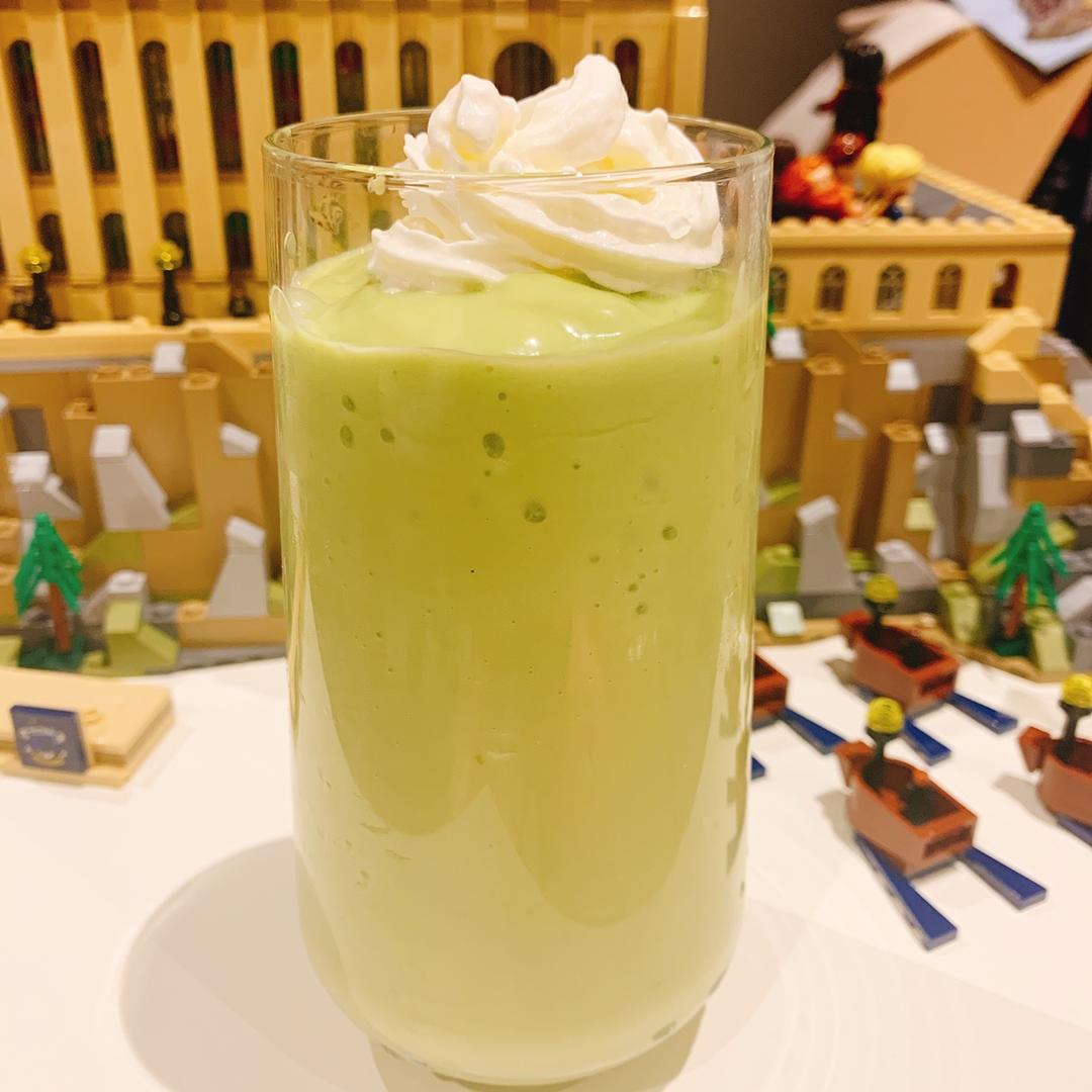 牛油果奶昔