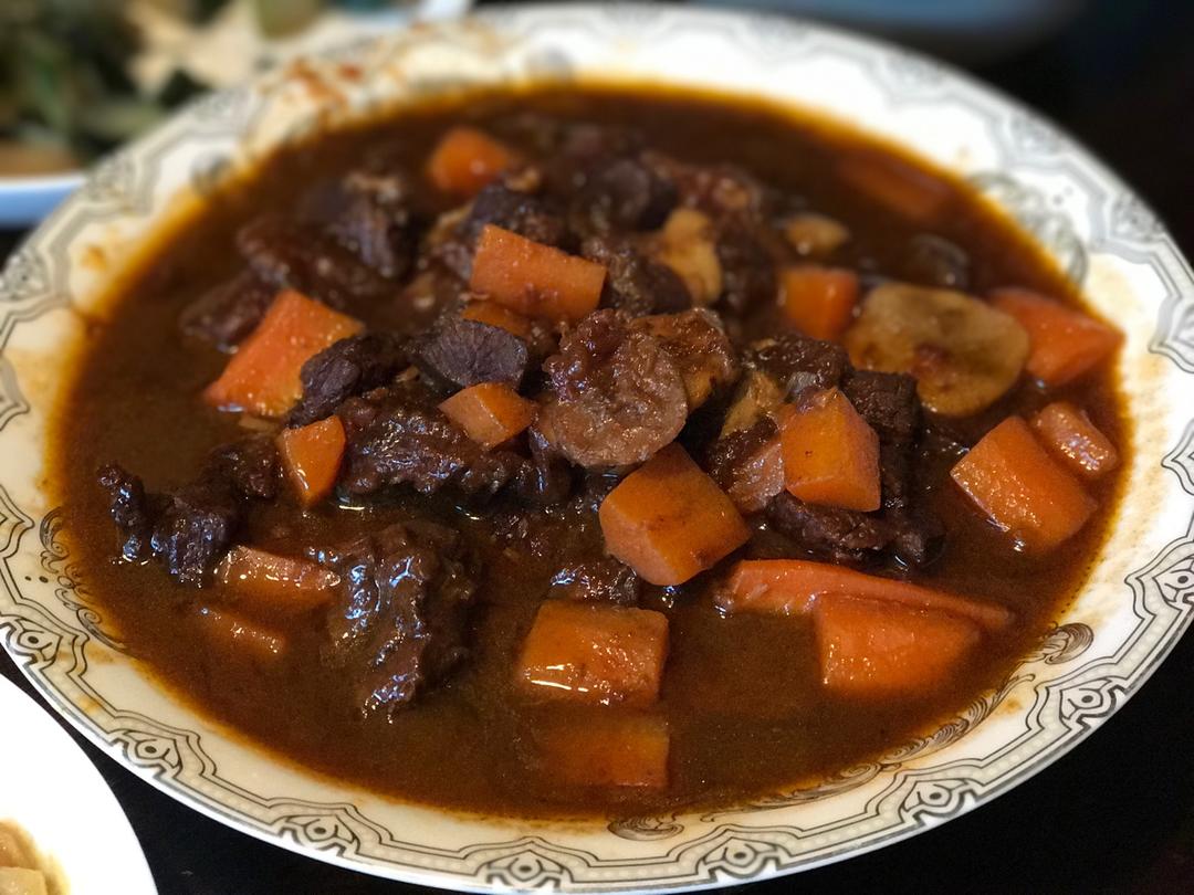 炖牛肉
