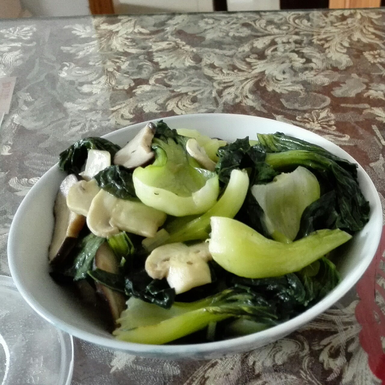 青菜炒蘑菇