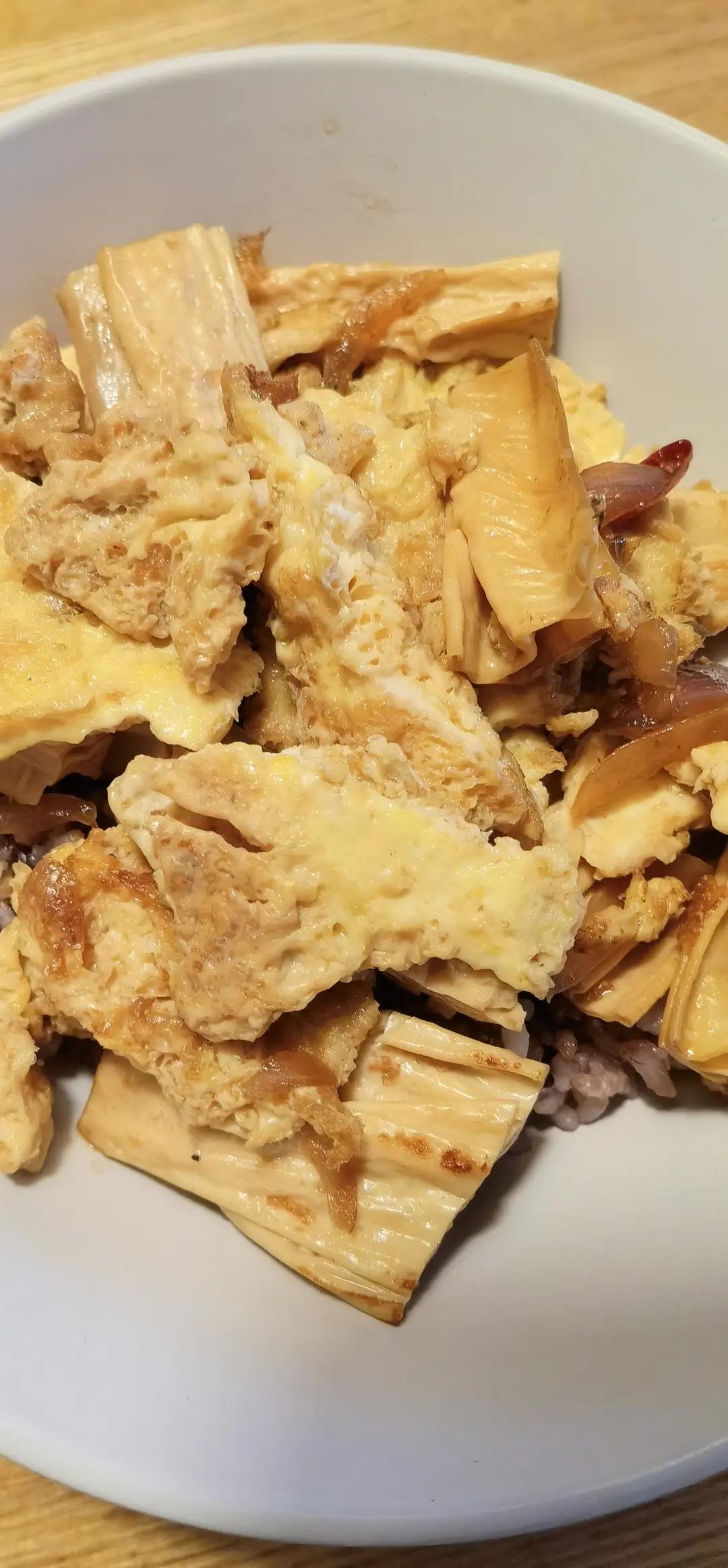 我的下饭神菜——腐竹炒蛋