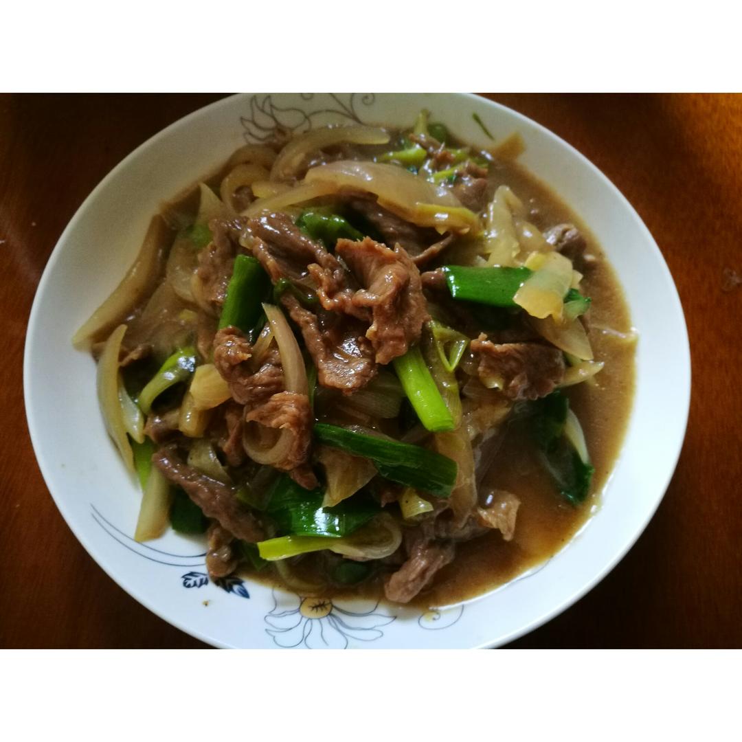 洋葱炒牛柳