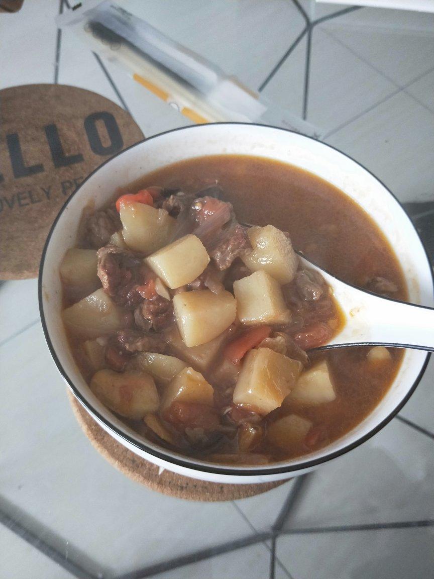 红烧牛肉土豆 （独家秘制）