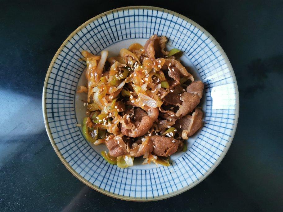 下饭神器🙋大葱羊肉卷
