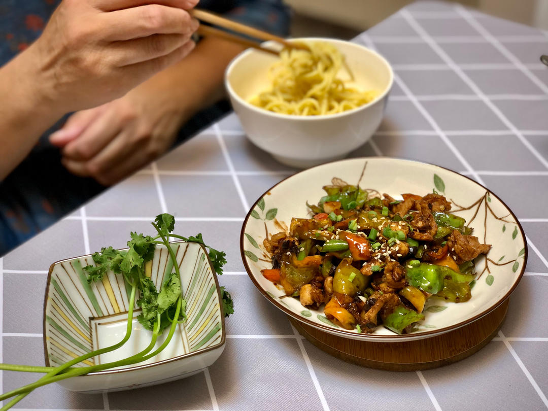 超下饭 ！小炒肉（辣椒炒肉）